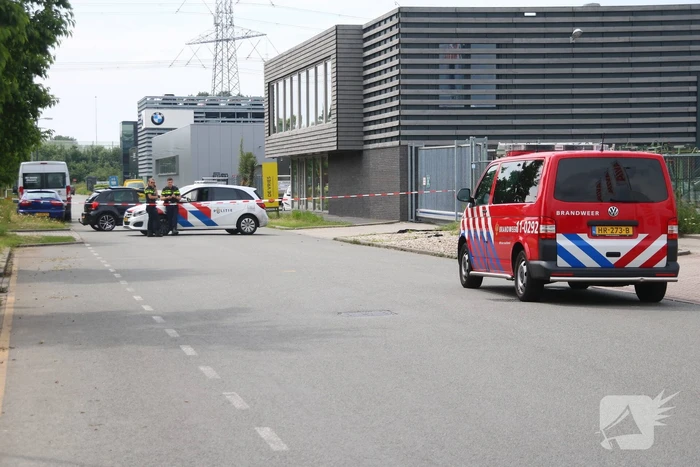 Brandweer doet onderzoek bij Avia Tankstation