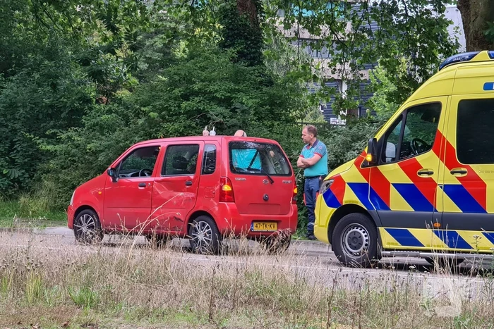 Ongeval na verlaten van parkeerplaats