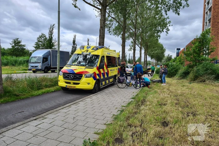 Fietser gewond na val met fiets