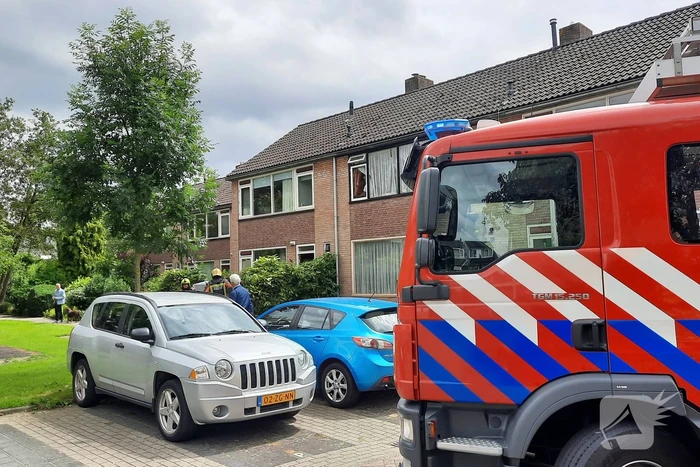 Brandweer doet onderzoek naar mogelijke brand