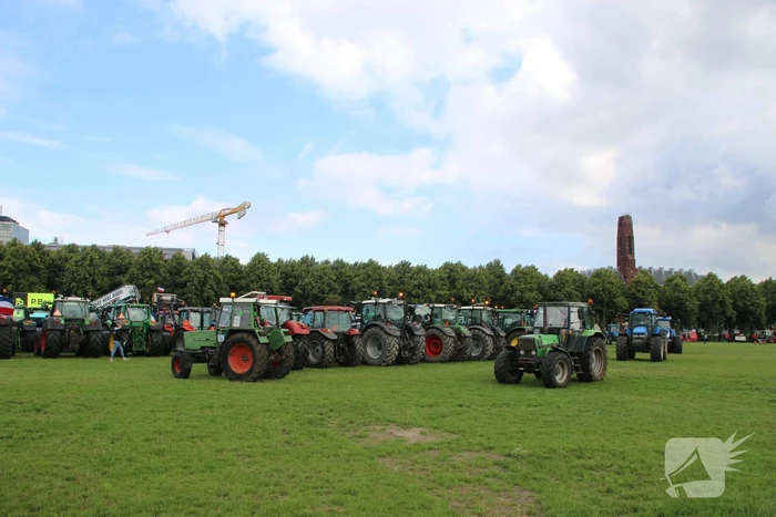 Eerste boeren arriveren op demonstratieterrein