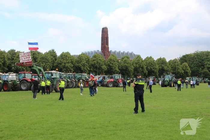 Eerste boeren arriveren op demonstratieterrein