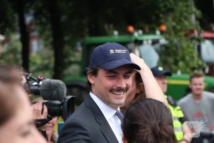 Eerste boeren arriveren op demonstratieterrein