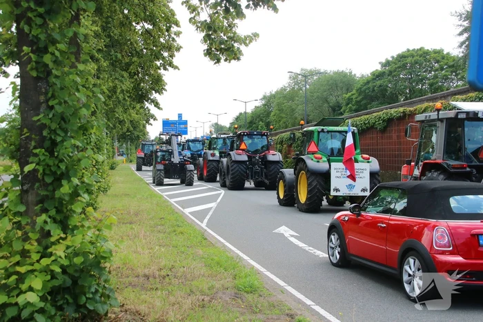 Eerste boeren arriveren op demonstratieterrein