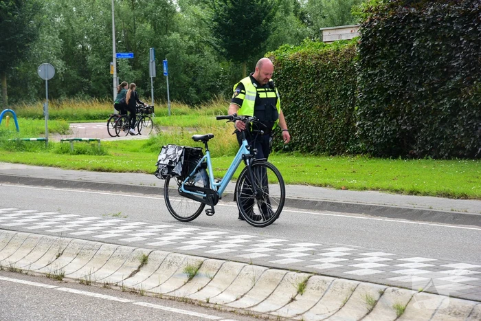 fietsster aangereden door auto