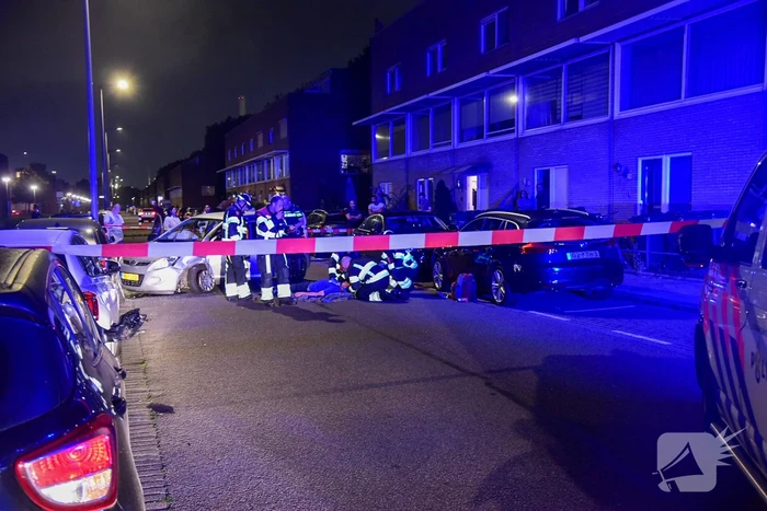 Man zwaargewond bij auto ongeluk