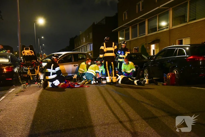Man zwaargewond bij auto ongeluk