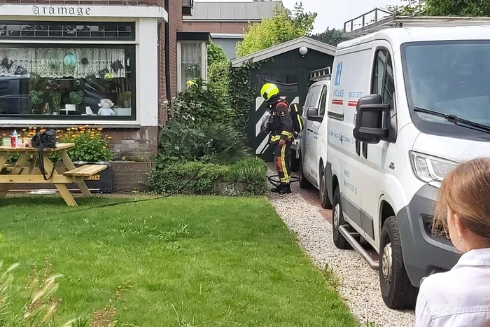 Brand door verwijderen wespennest