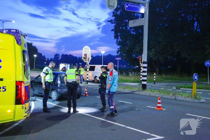 Ongeval tussen twee personenauto's