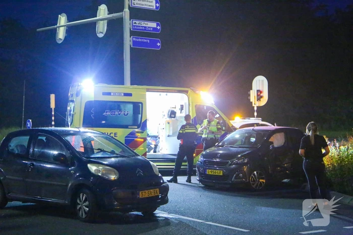 Ongeval tussen twee personenauto's