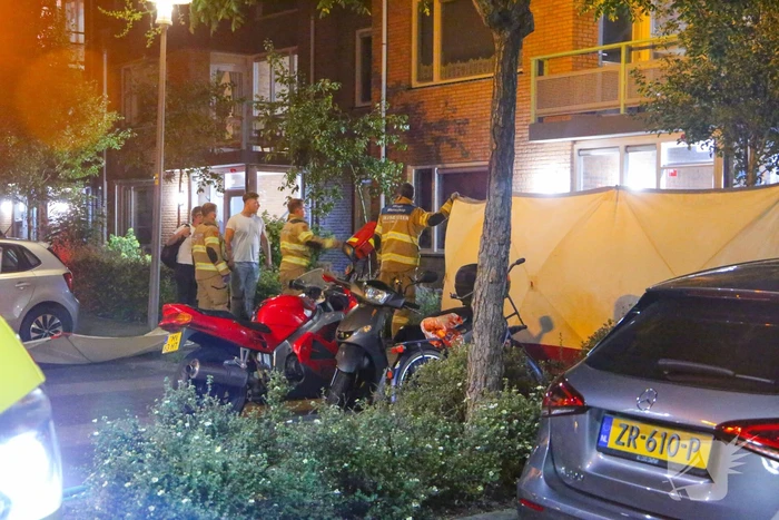 Persoon zwaargewond door incident op straat