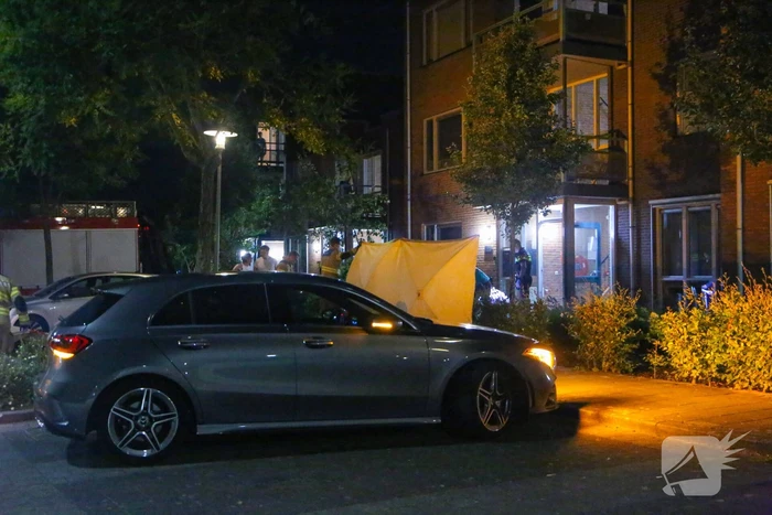 Persoon zwaargewond door incident op straat