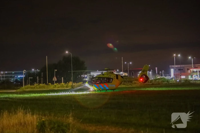 Persoon zwaargewond door incident op straat