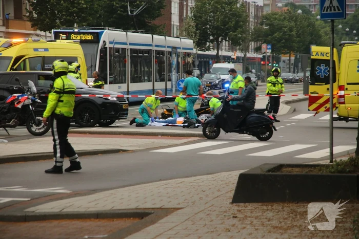 Motorrijder gewond bij botsing met Range Rover