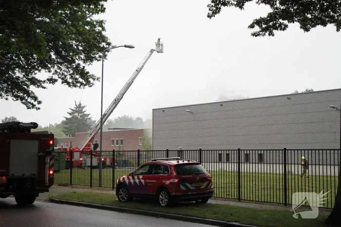 Zeer grote brand in bedrijfspand