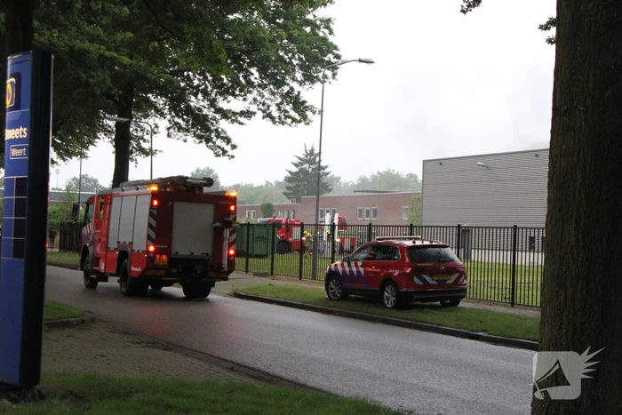 Zeer grote brand in bedrijfspand