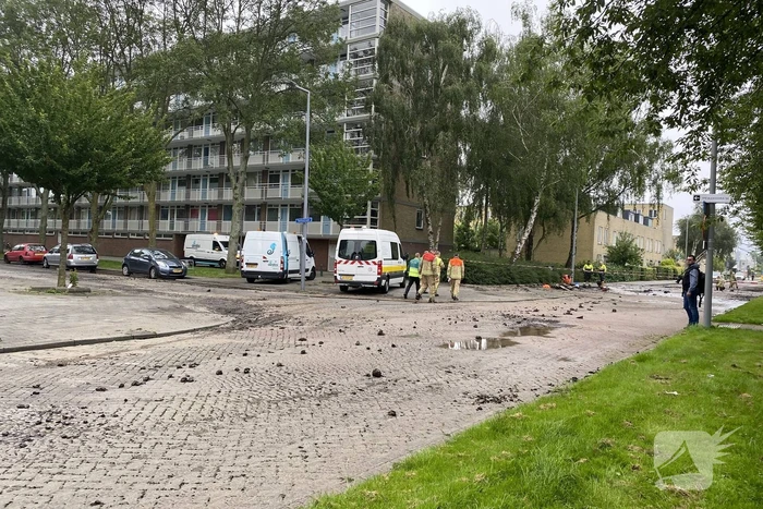 Waterlekkage zorgt voor problemen in Rotterdam-Prinsenland