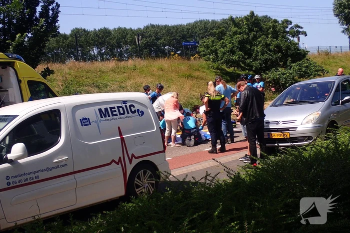Wielrennen ernstig gewond na val