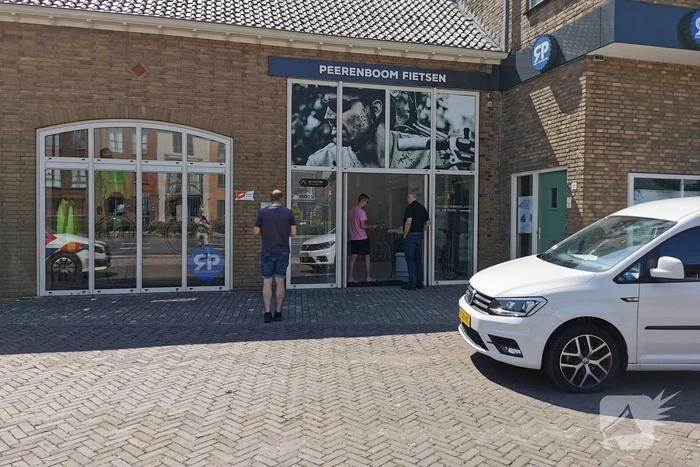 Rookalarm Peerenboom Fietsen weer afgegaan