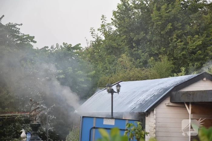 Schuur volledig in brand door accu e-bike