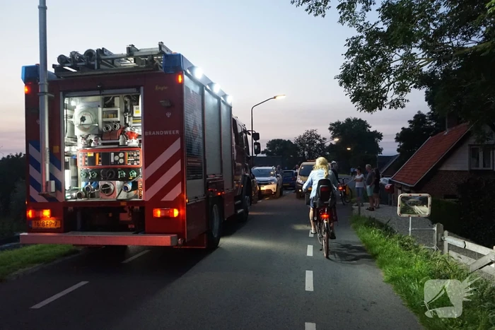 Brandweer helpt bij overstroming in woningen