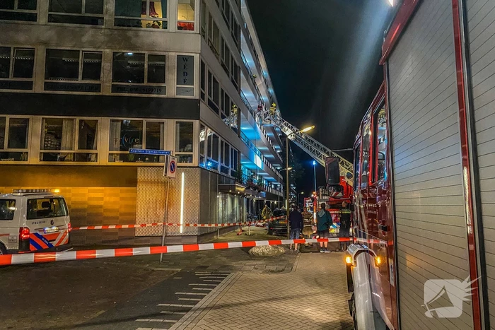 Middel brand op derde etage flatgebouw