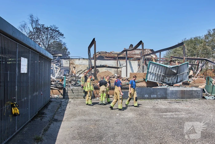 Miljoenenschade na verwoestende brand
