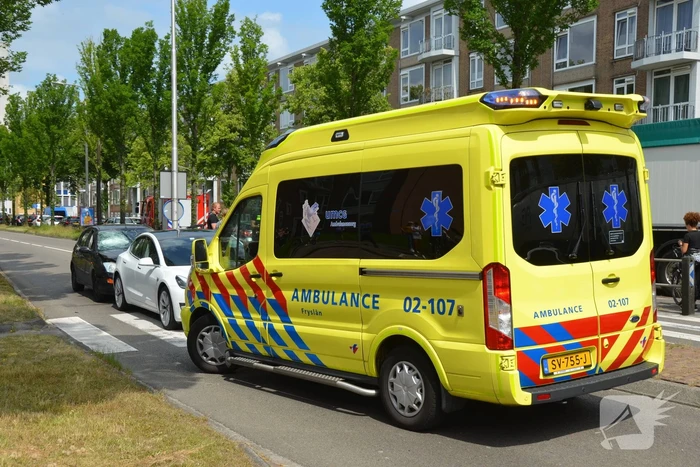 Kop-staart botsing bij oversteekplaats in Potmargezone