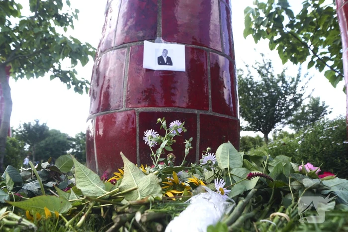 Gedenkplek ingericht voor Peter R de Vries op de Kai Park