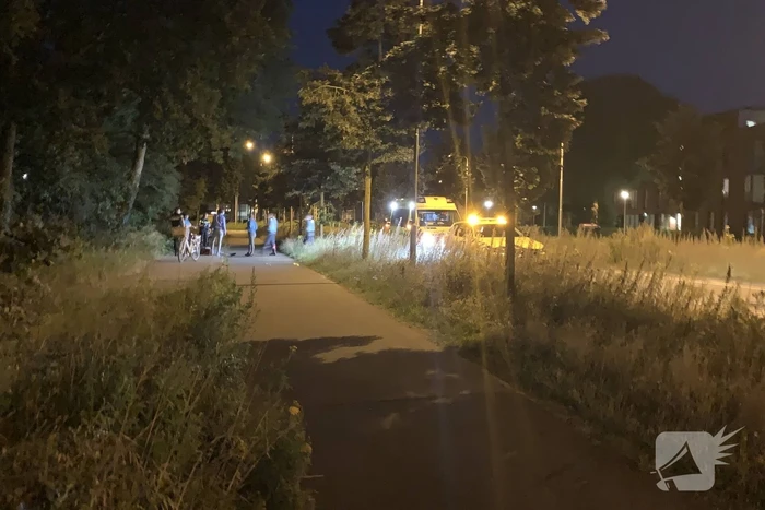Fietser komt ten valen raakt gewond