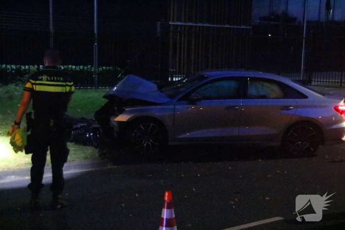 Auto in de kreukels bij eenzijdige aanrijding