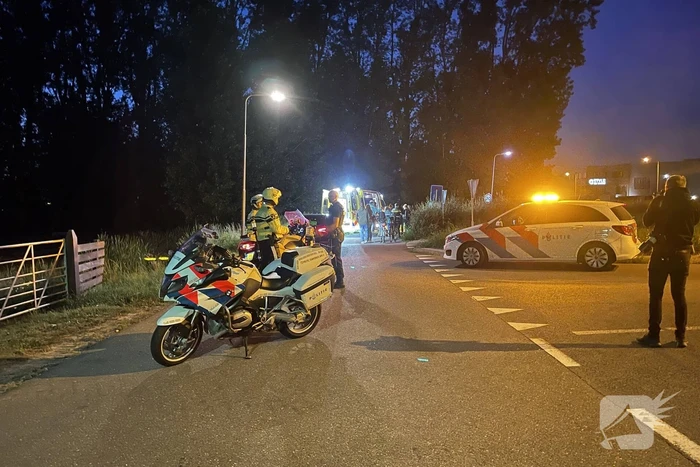 Brommerrijder belandt in sloot