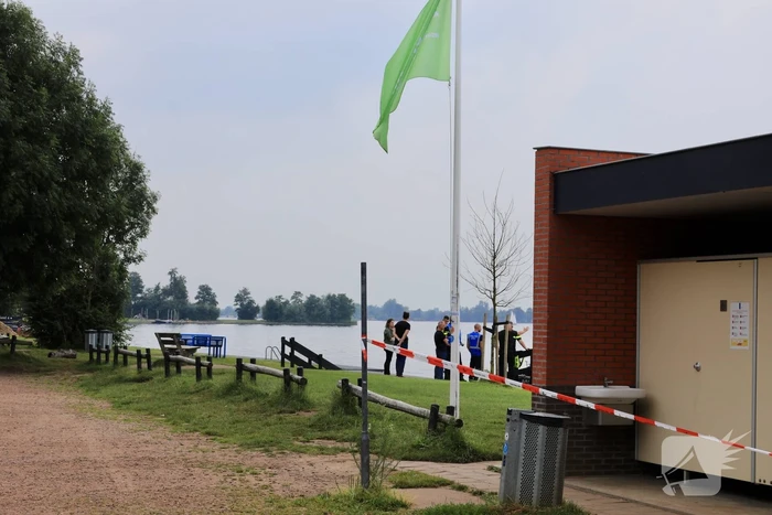 Zoektocht naar vermiste duiker Vinkeveense Plassen