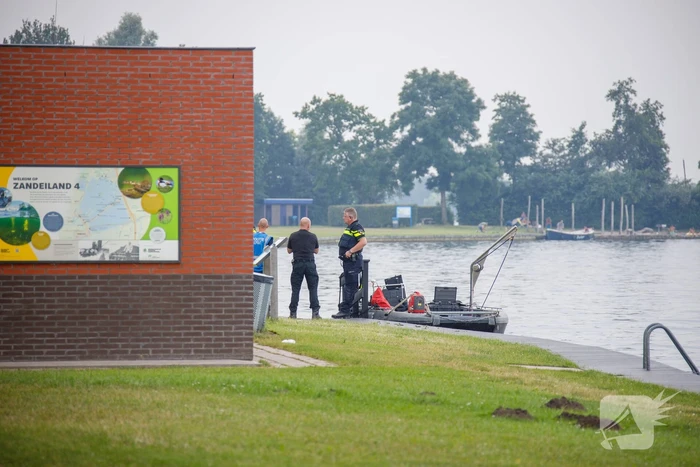 Zoektocht naar vermiste duiker Vinkeveense Plassen