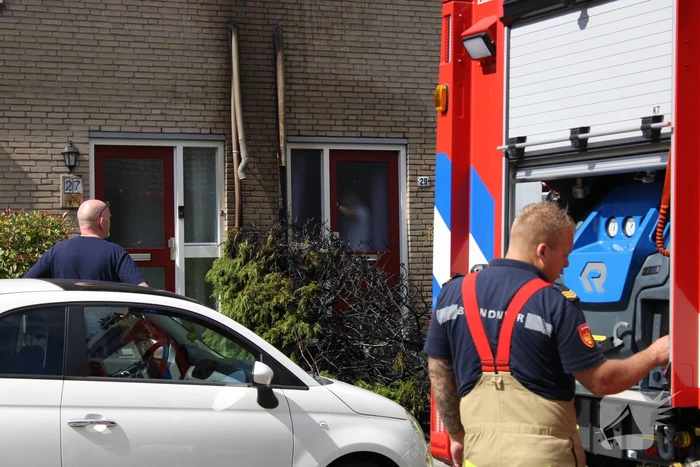 Regenpijpen van woningen verwoest door brand