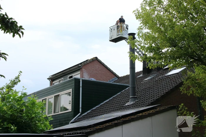 Schade na blikseminslag in woning