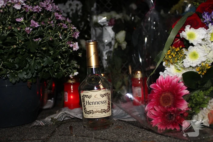 Bloemenzee voor doodgestoken man (27)