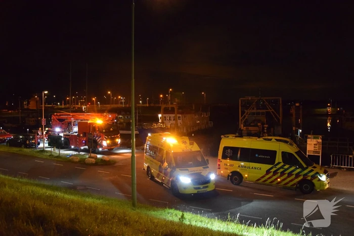 Traumahelikopter voor zwaargewonde op schip