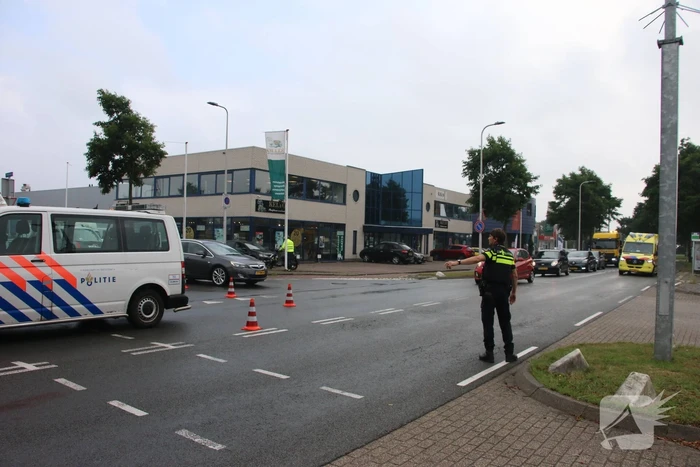 Flinke schade bij botsing tussen auto's