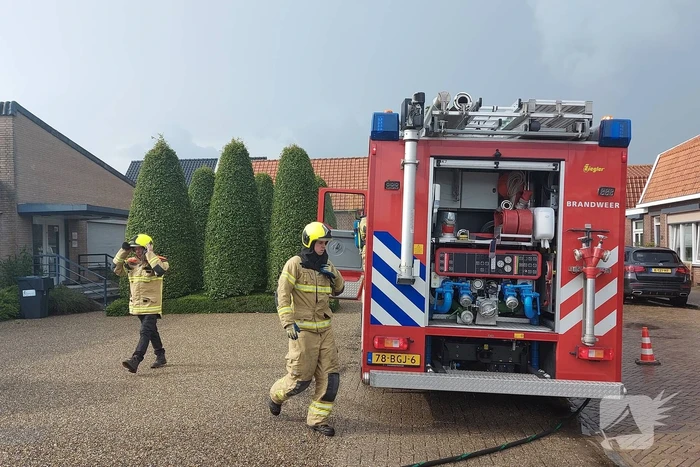Veel rook bij brand in kantoorpand