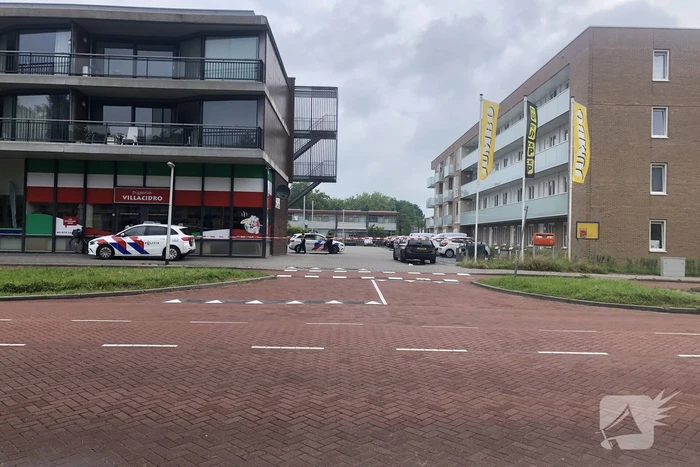 Persoon ernstig gewond na mogelijk val van hoogte