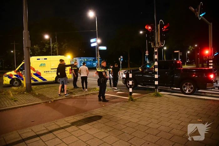 Fietser zwaargewond bij aanrijding
