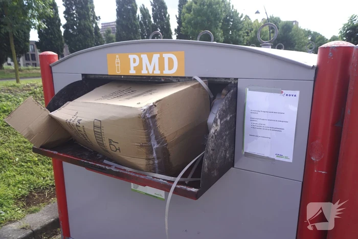 Overlastgevende containers in centrum van Vathorst worden verwijderd