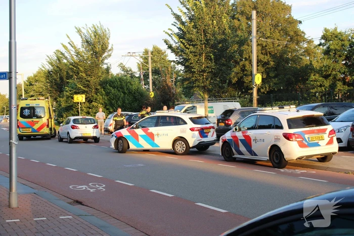 Fietser gewond bij botsing met auto