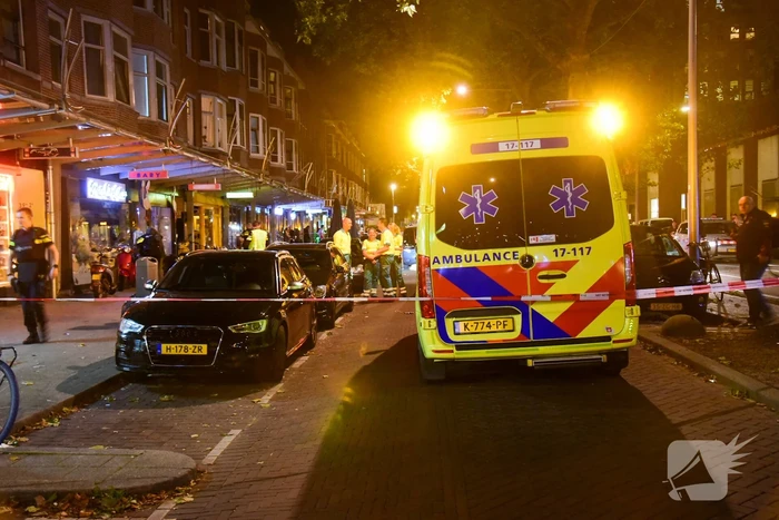 Mogelijke schietpartij op terras van café