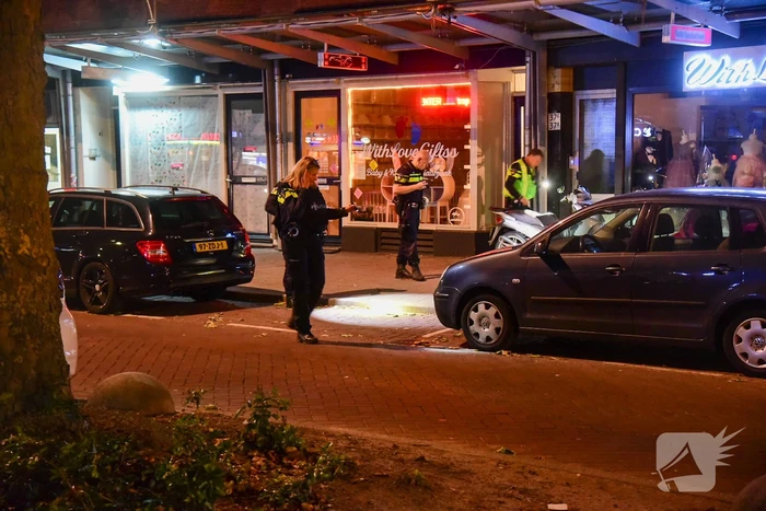 Mogelijke schietpartij op terras van café