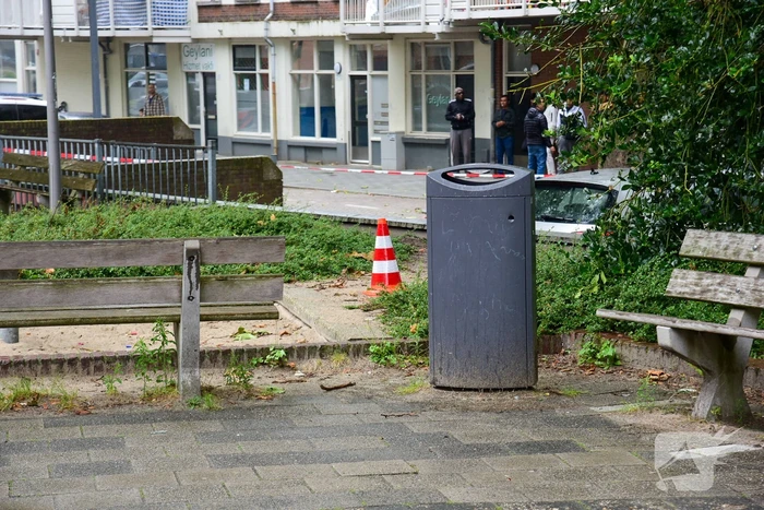 Straat in Feijenoord afgesloten na melding van schietpartij