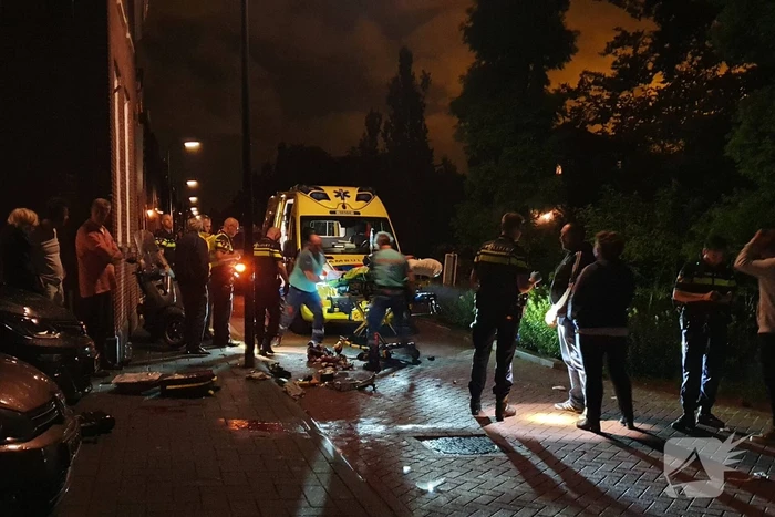 Automobilist rijdt scooter aan en vlucht