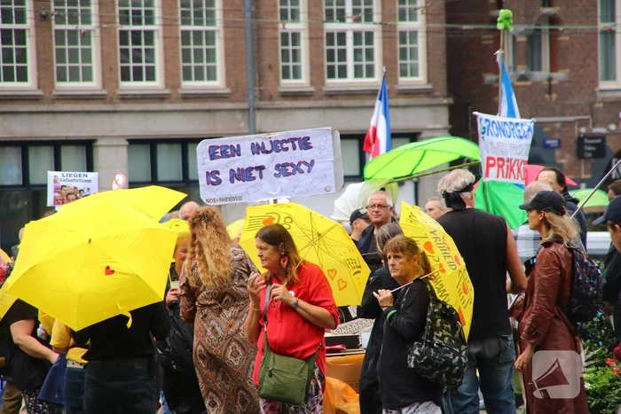 Demonstratie over coronamaatregelen verloopt gemoedelijk