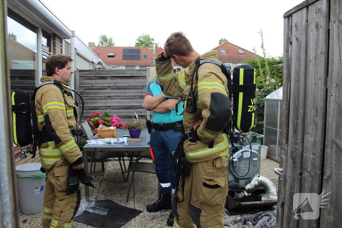 Huisdier gered bij woningbrand, bewoner gewond